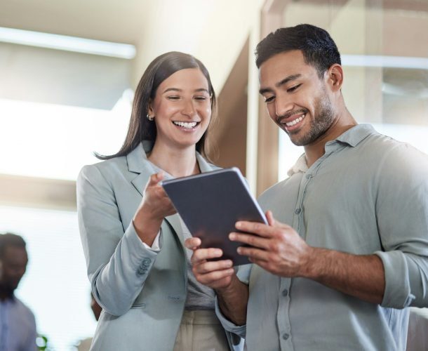 Im So Glad I Found You Shot Of Two Coworkers Talking While Using A Digital Tablet Qr5Rg6Mkiygl0Wj1Ujilyqlykyzysnp2Rjvzv60Iko